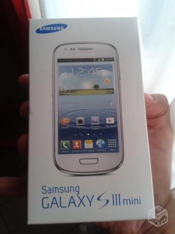 Smartphone Samsung Galaxy S III Mini